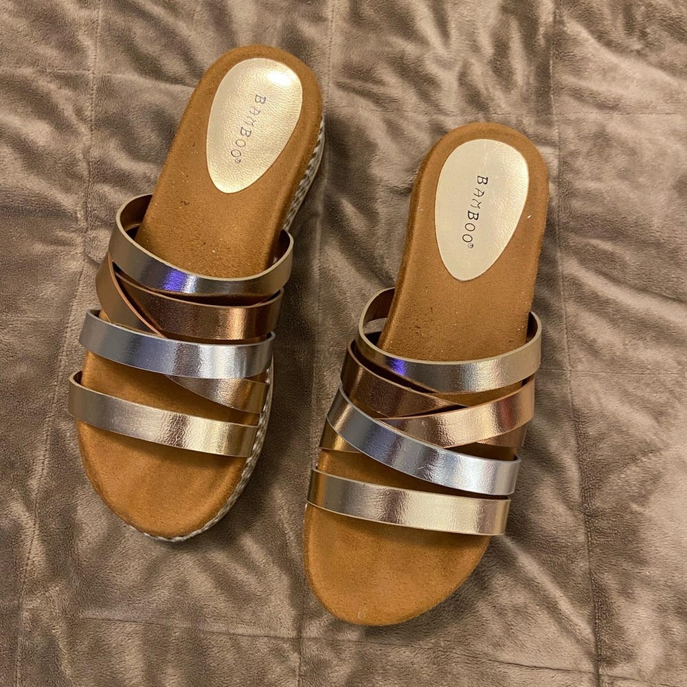 Bamboo platform sandals size 10